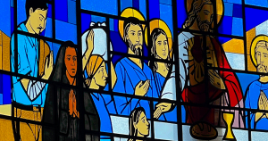 Instalação de Vitrais na Capela do Santíssimo Celebra a Beata Maria de Araújo